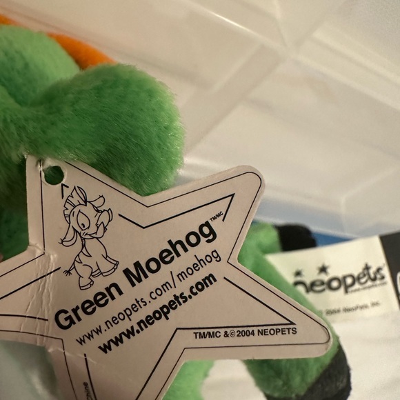 NWT😊NEOPETS GREEN MOEHOG WARTHOG MCDONALD’S 2004 PLUSH HAPPY MEAL TOY - Picture 4 of 4